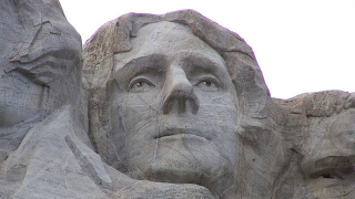 Illustration for article titled 9 Stunning Pics That Prove Thomas Jefferson’s Mount Rushmore Head Needs To Be The Next Bachelor